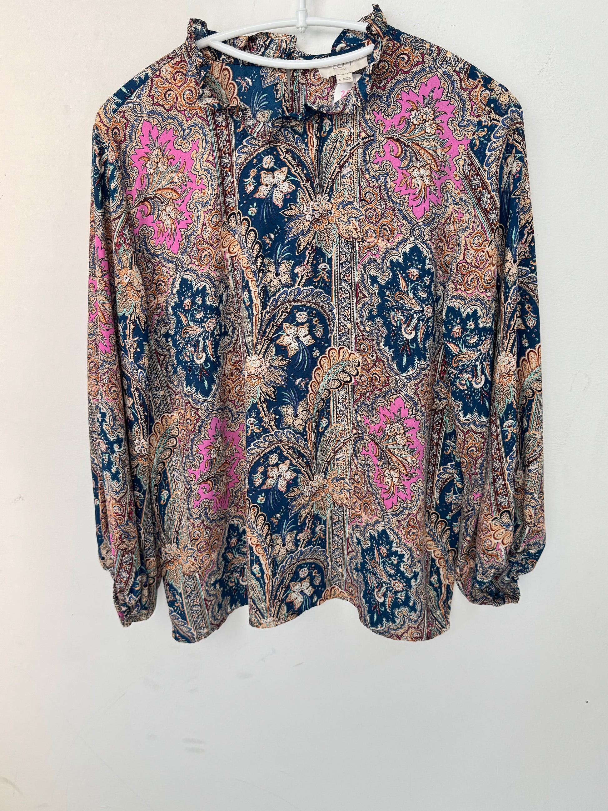 Blusa estampada paisley