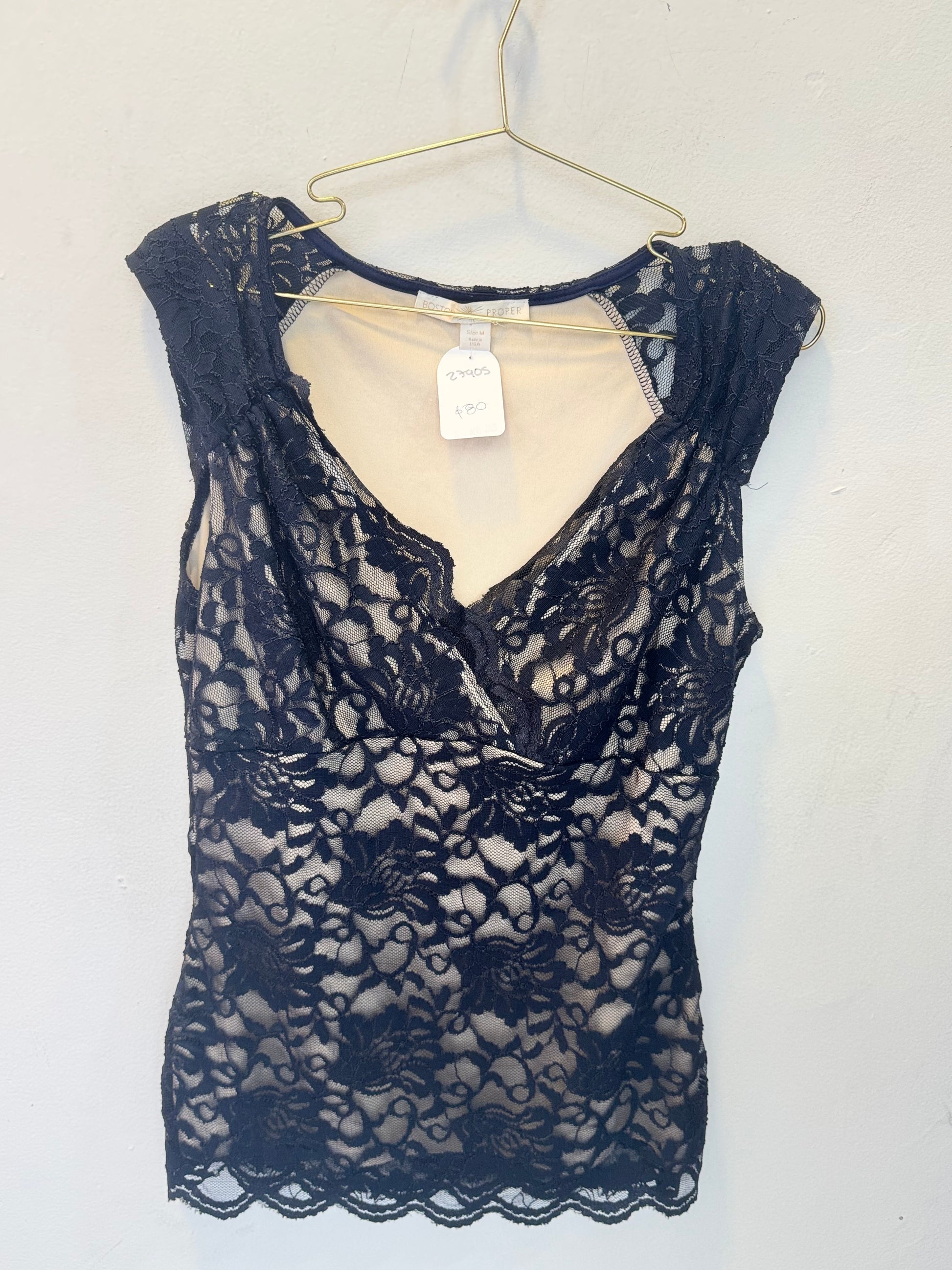 Top de encaje floral