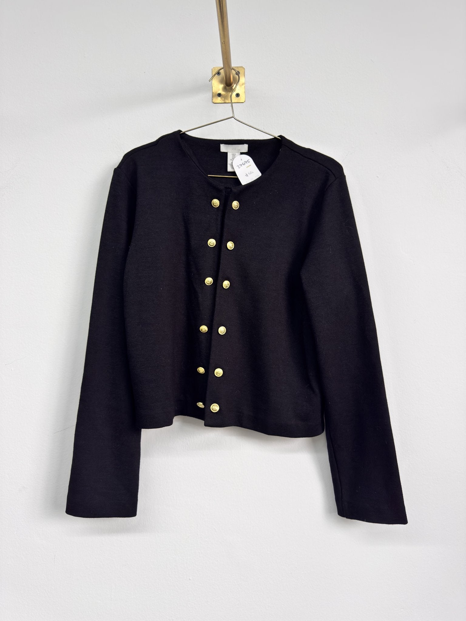 Chaqueta corta negra HyM