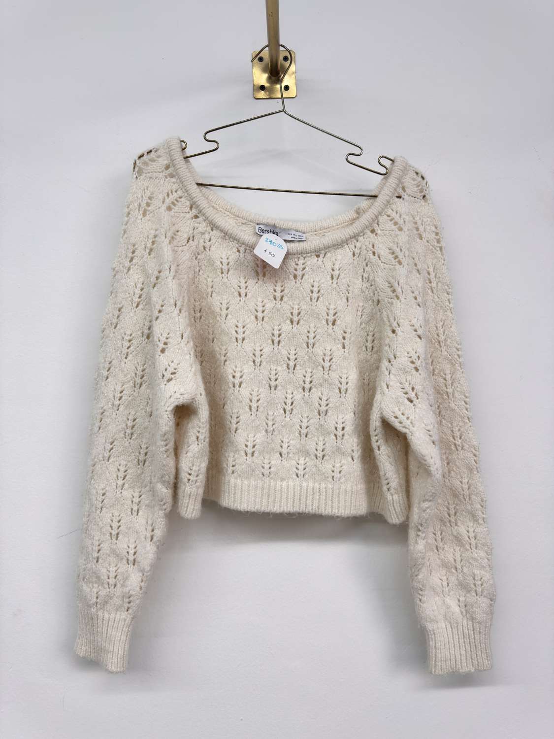 Suéter cropped crema