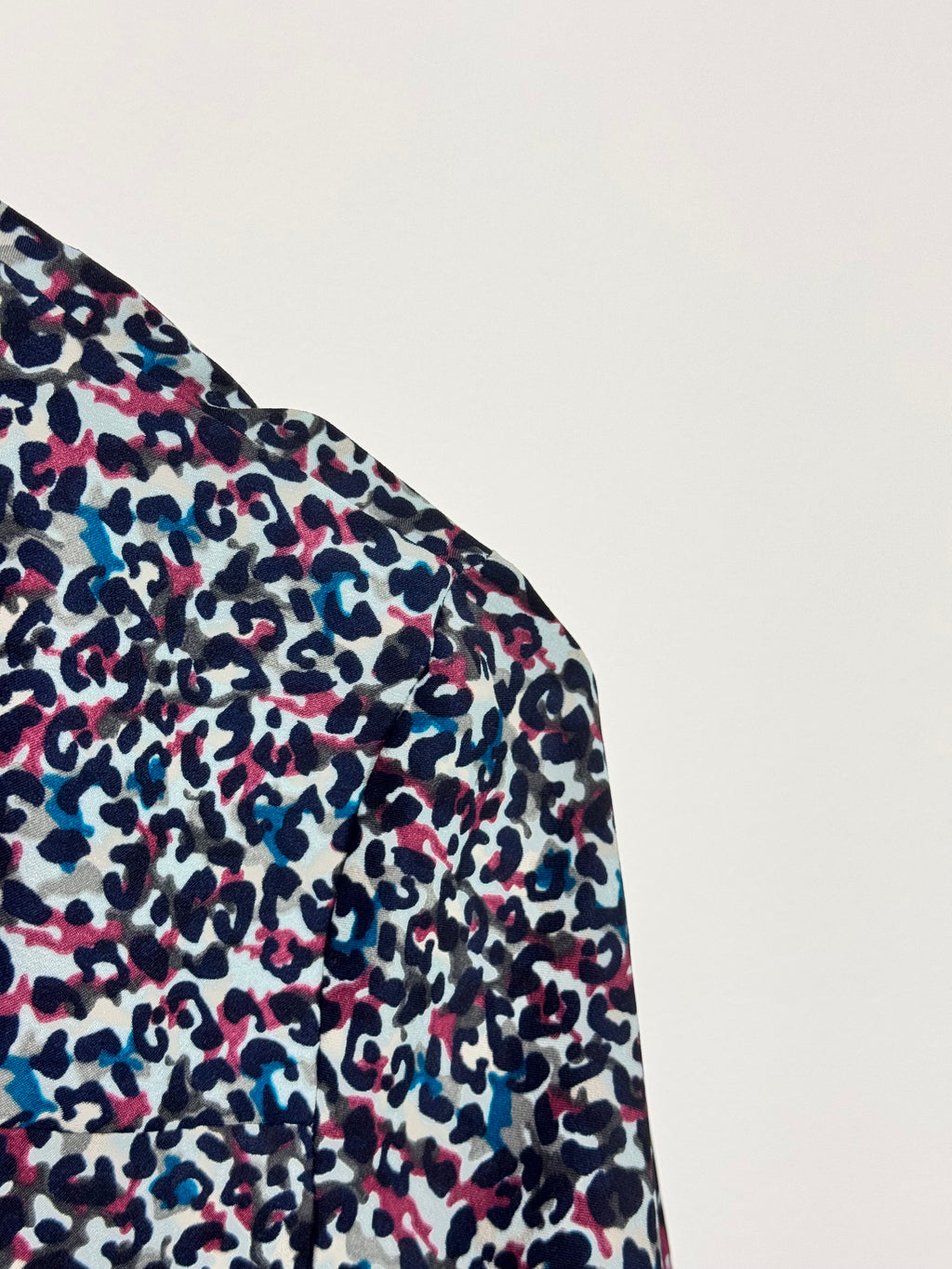 Blusa Tommy Hilfiger Animal Print