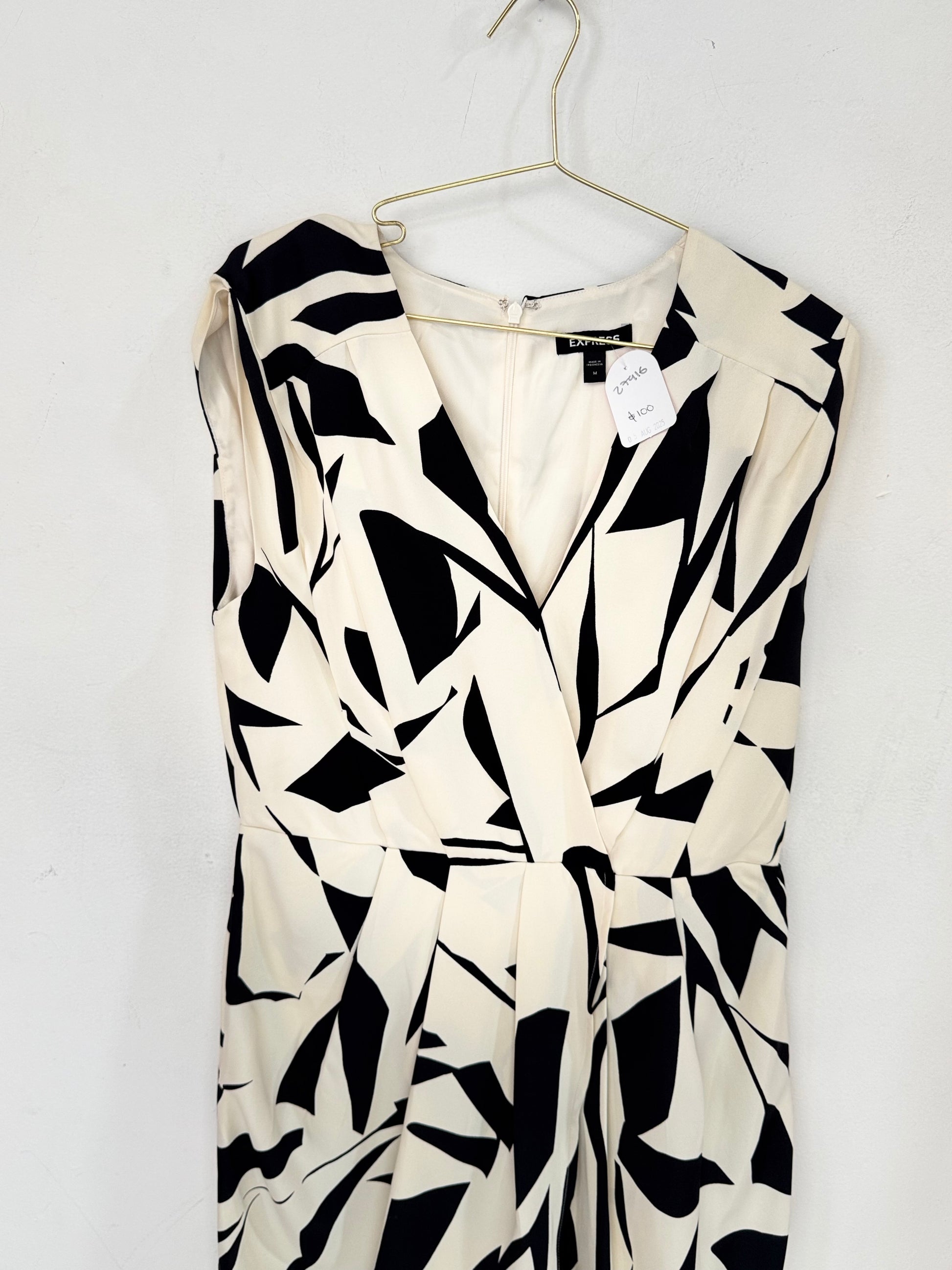 Vestido estampado blanco y negro