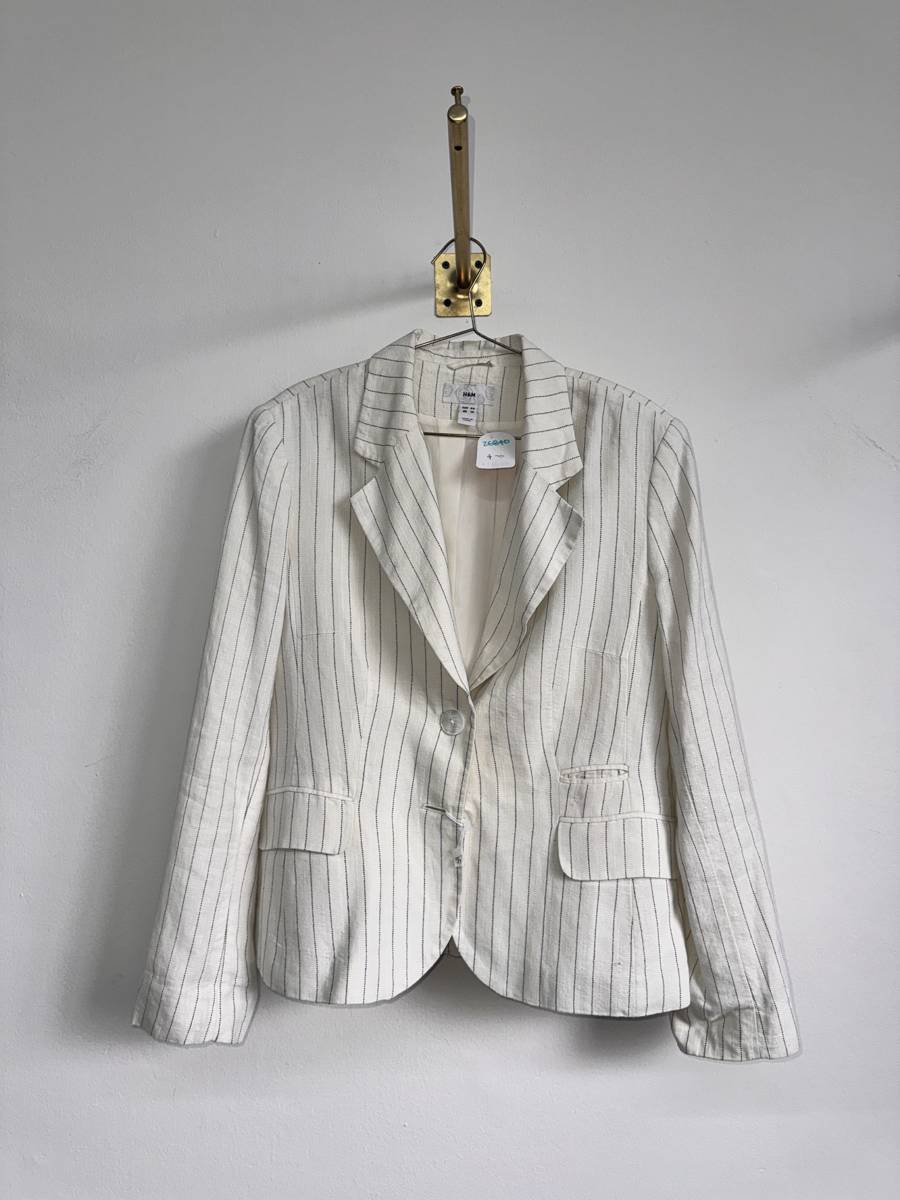 Blazer blanco con rayas H&M