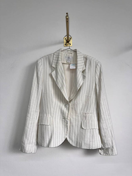 Blazer blanco con rayas H&M