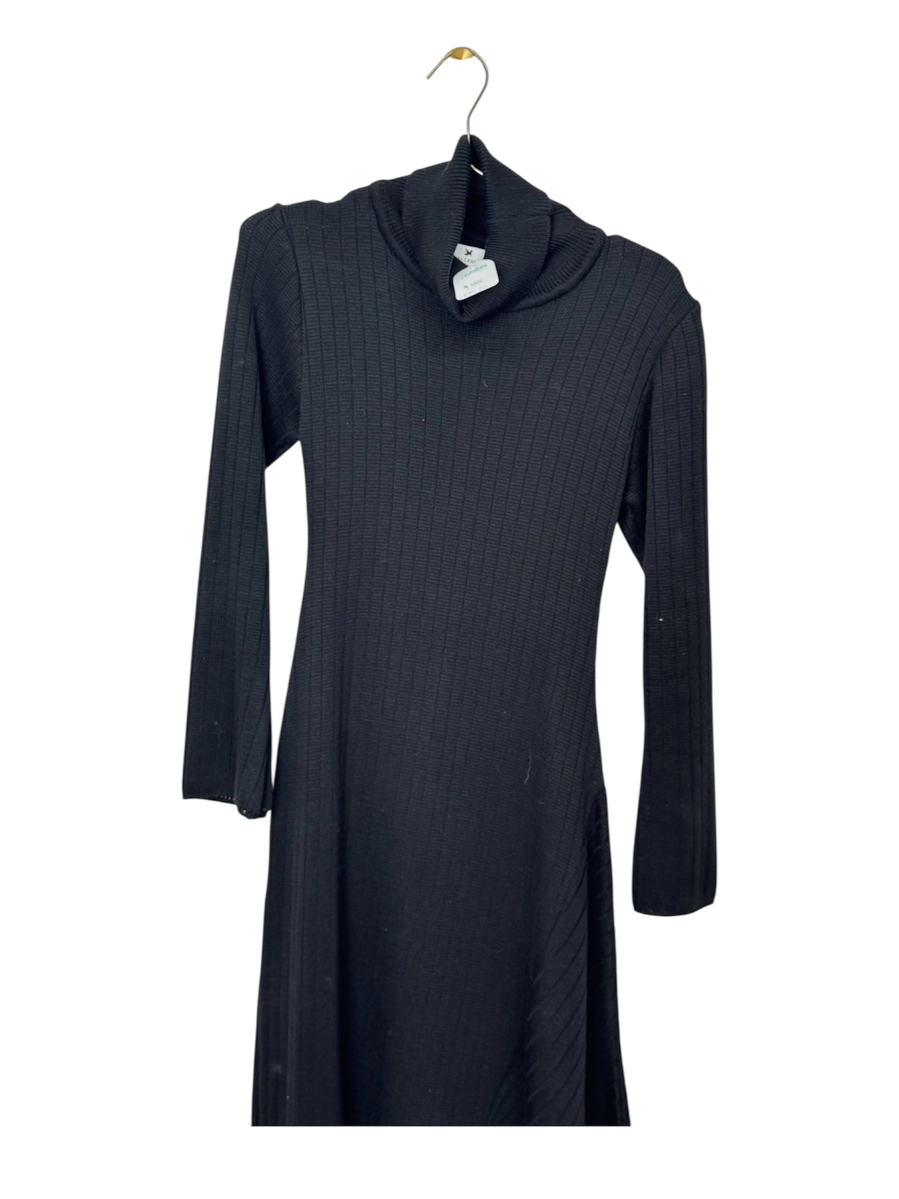 Vestido cuello tortuga negro
