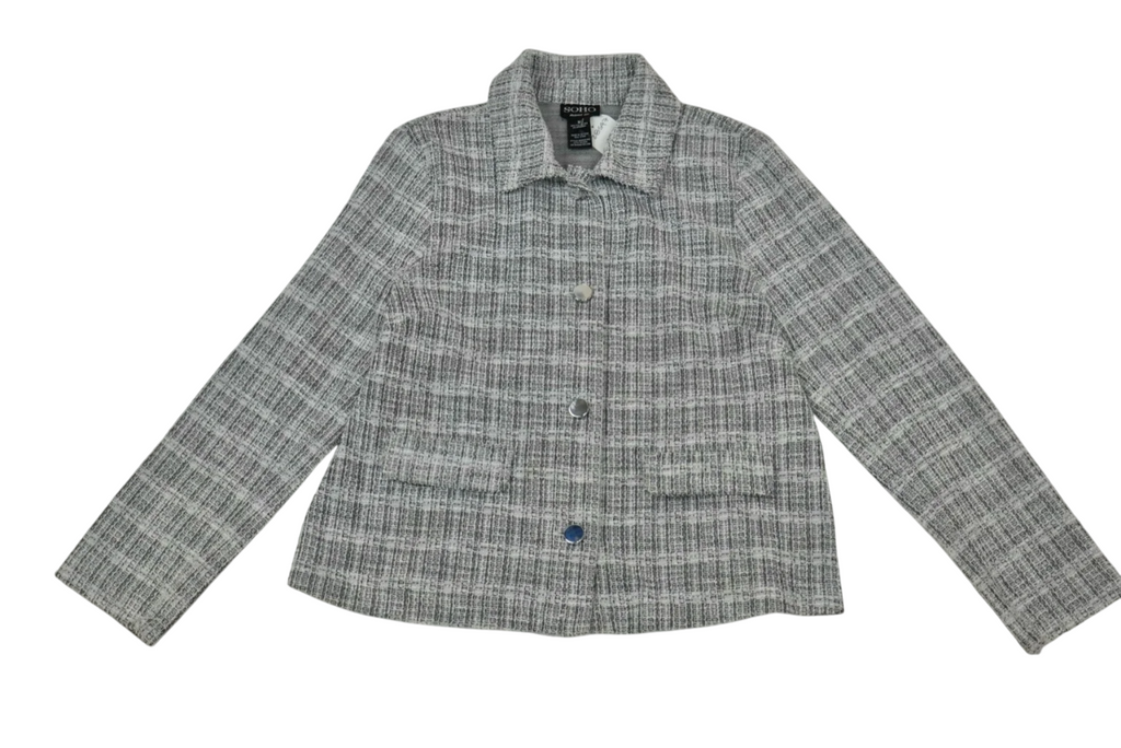 Saco corto en tweed gris con botones metálicos