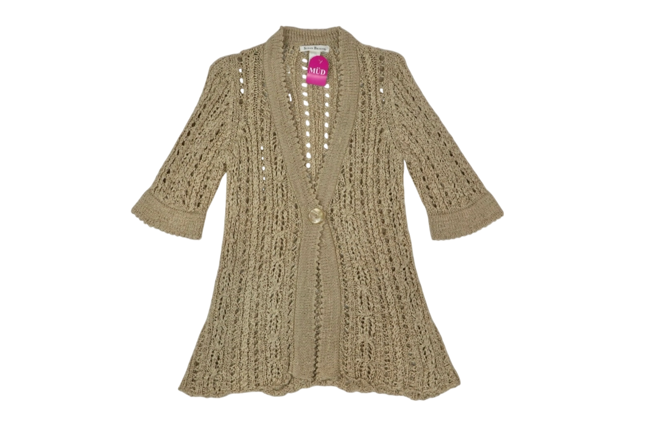 Cárdigan tejido beige con botón