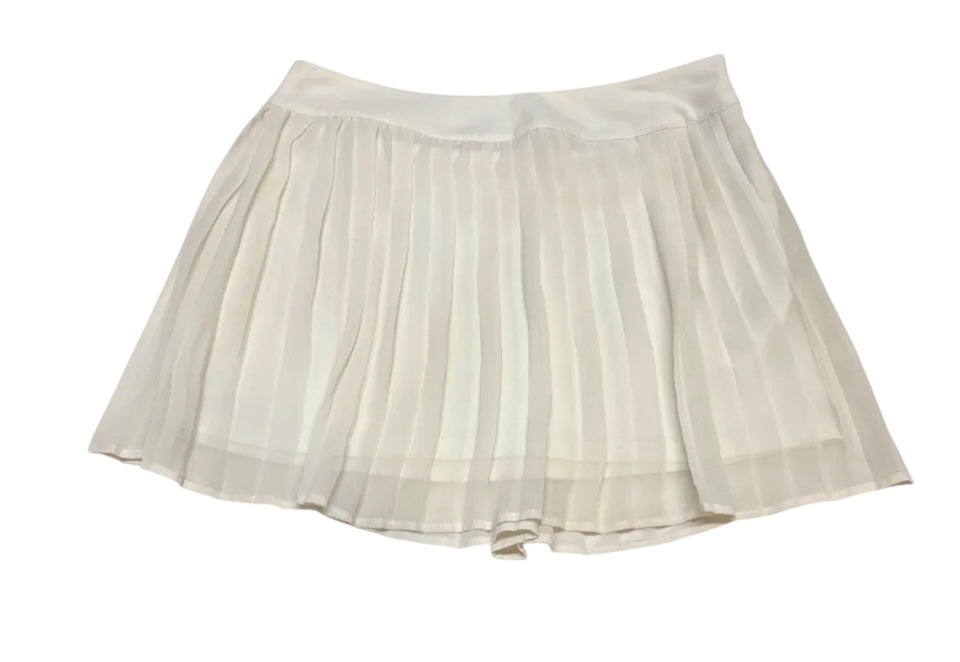 Falda corta plisada blanca