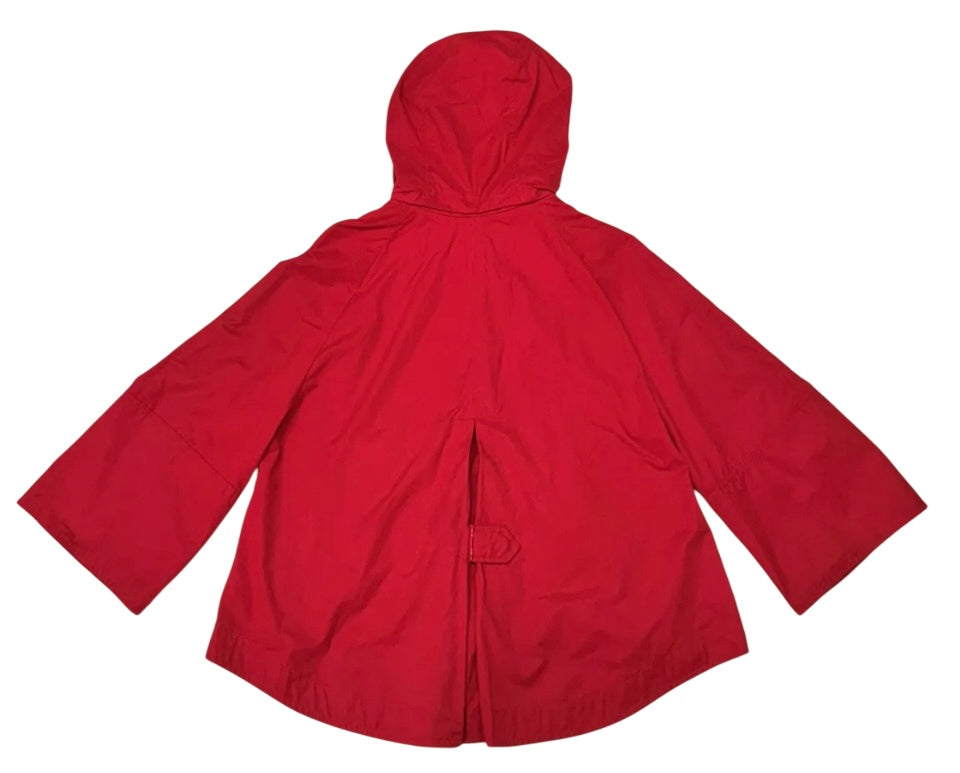 Chaqueta impermeable roja con capucha ZARA
