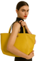 Bolso Salvatore Ferragamo en cuero amarillo